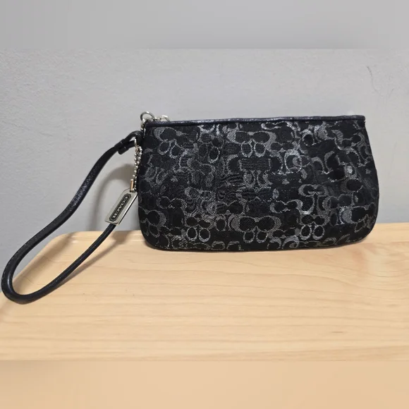 COACH Lurex Black Gray Silver Wristlet - Picture 13 of 13